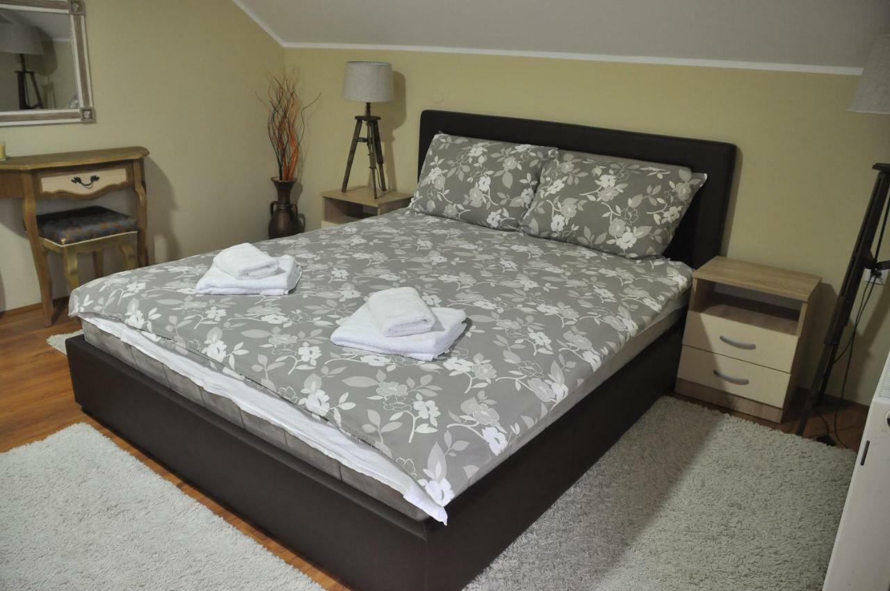 ורדניק Guest House Mines מראה חיצוני תמונה